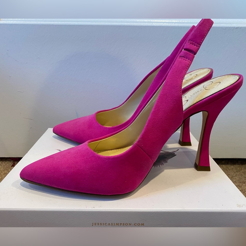 Jessica Simpson Pink Slingback Pump - Size 9.5M (NWOT)